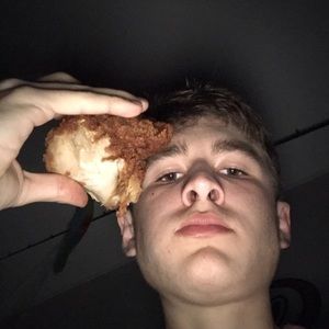 Meet your Posher, Aiden